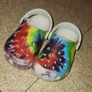 CROCS Kids Rainbow Tie-Dye Clogs